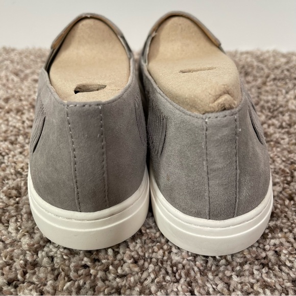 Vince Camuto Beyza Slip-On Sneaker in Grey Moon Size 9M - Picture 9 of 14